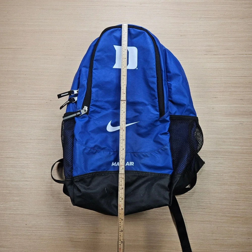 Nike backpack unisex